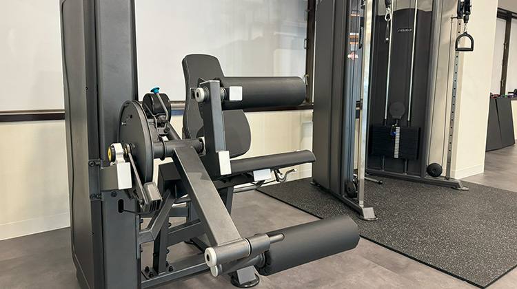 BEYOND金山店の店内